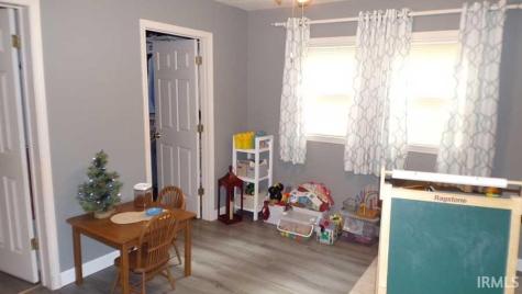 1703 Mcdowell Road Vincennes IN 47591