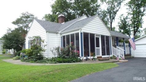 1703 Mcdowell Road Vincennes IN 47591