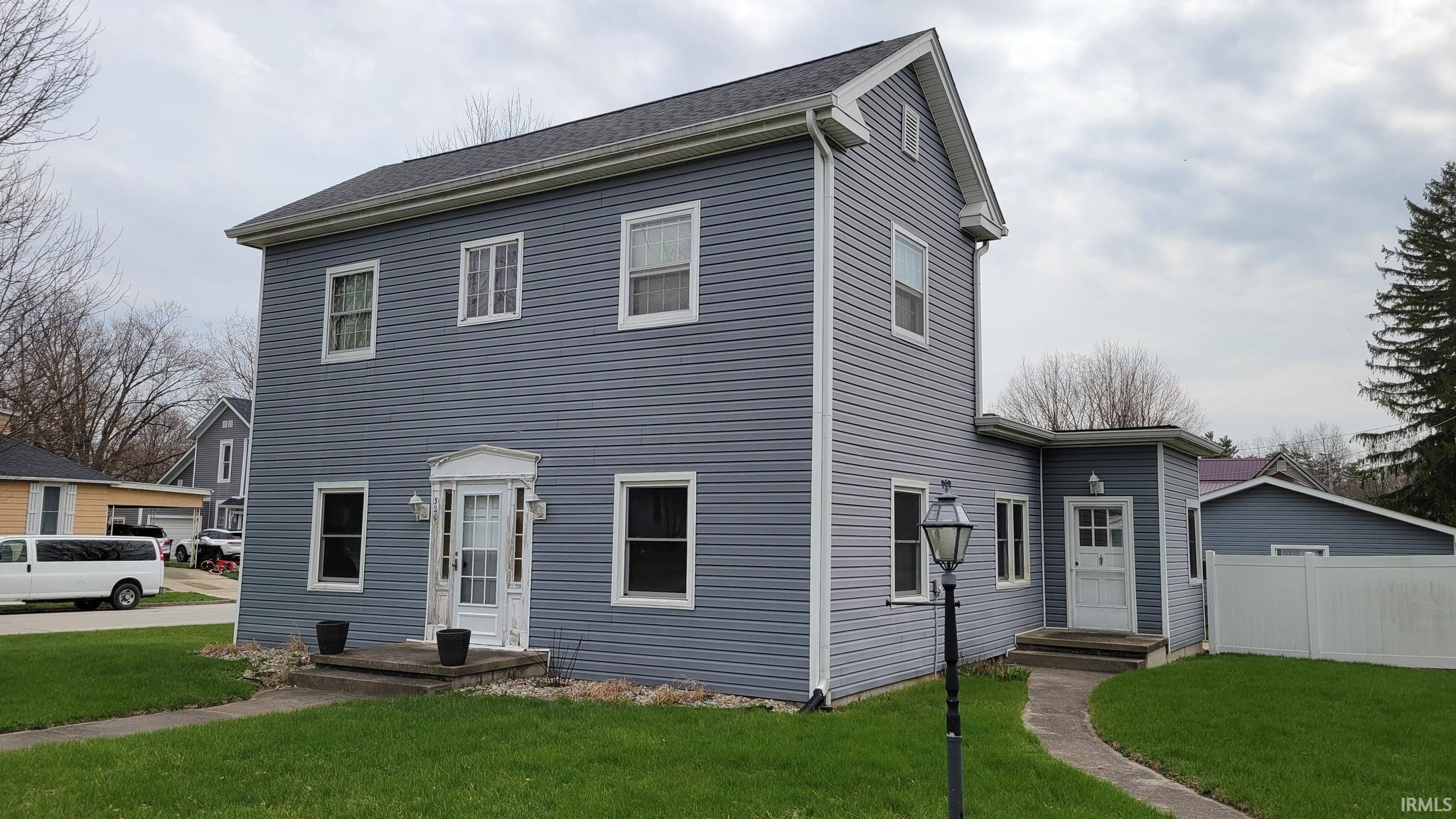 326 N Main Street Warren IN 46792