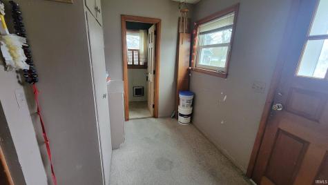 326 N Main Street Warren IN 46792