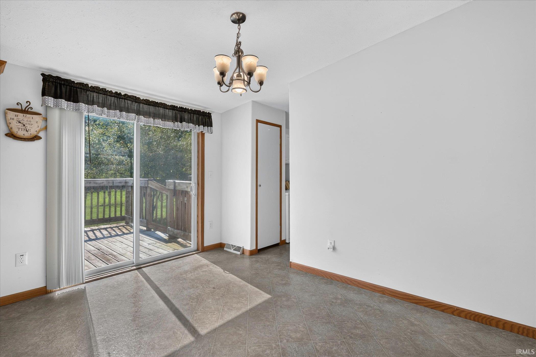 3168 S 700 E Knox IN 46534