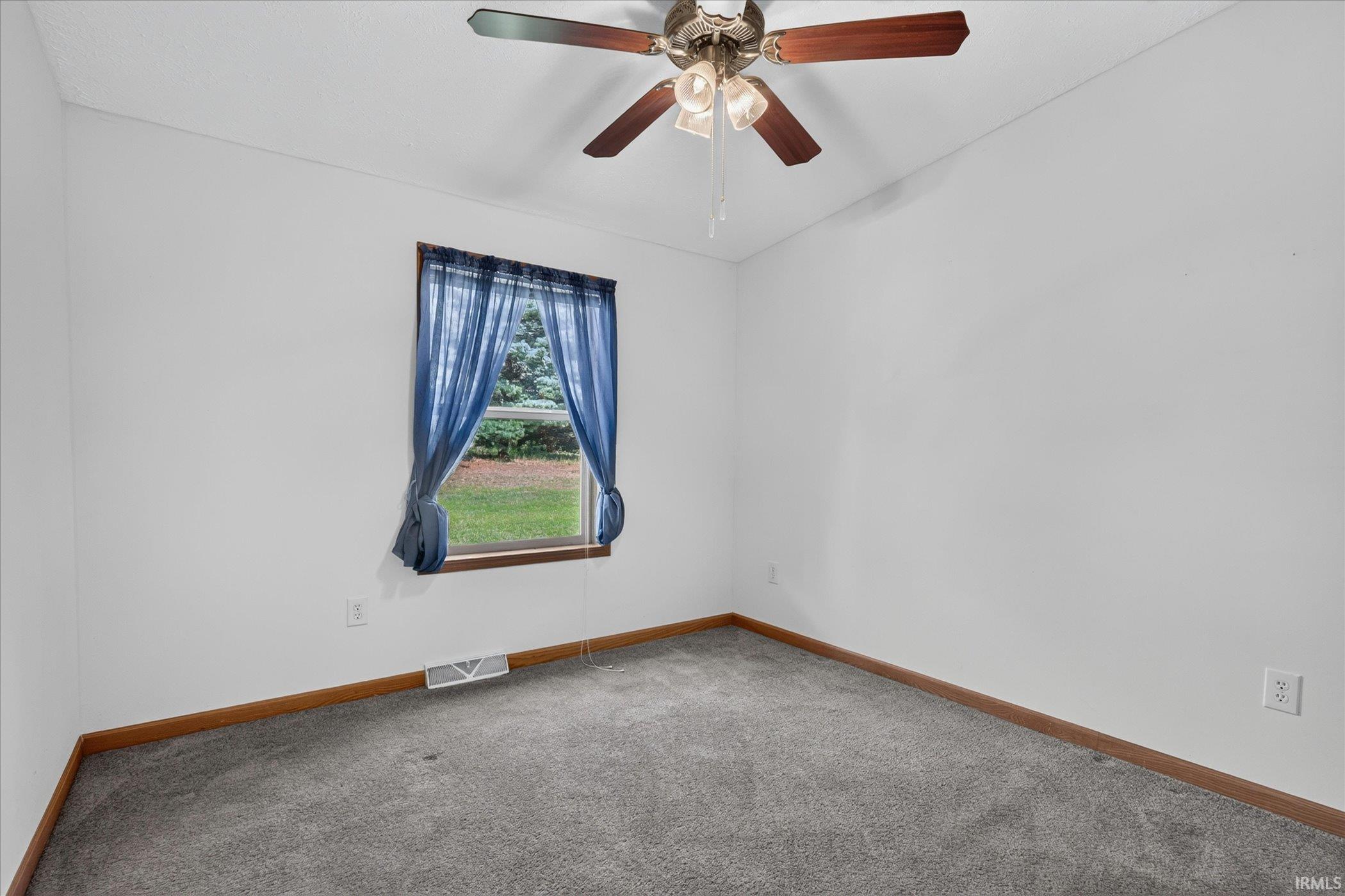 3168 S 700 E Knox IN 46534