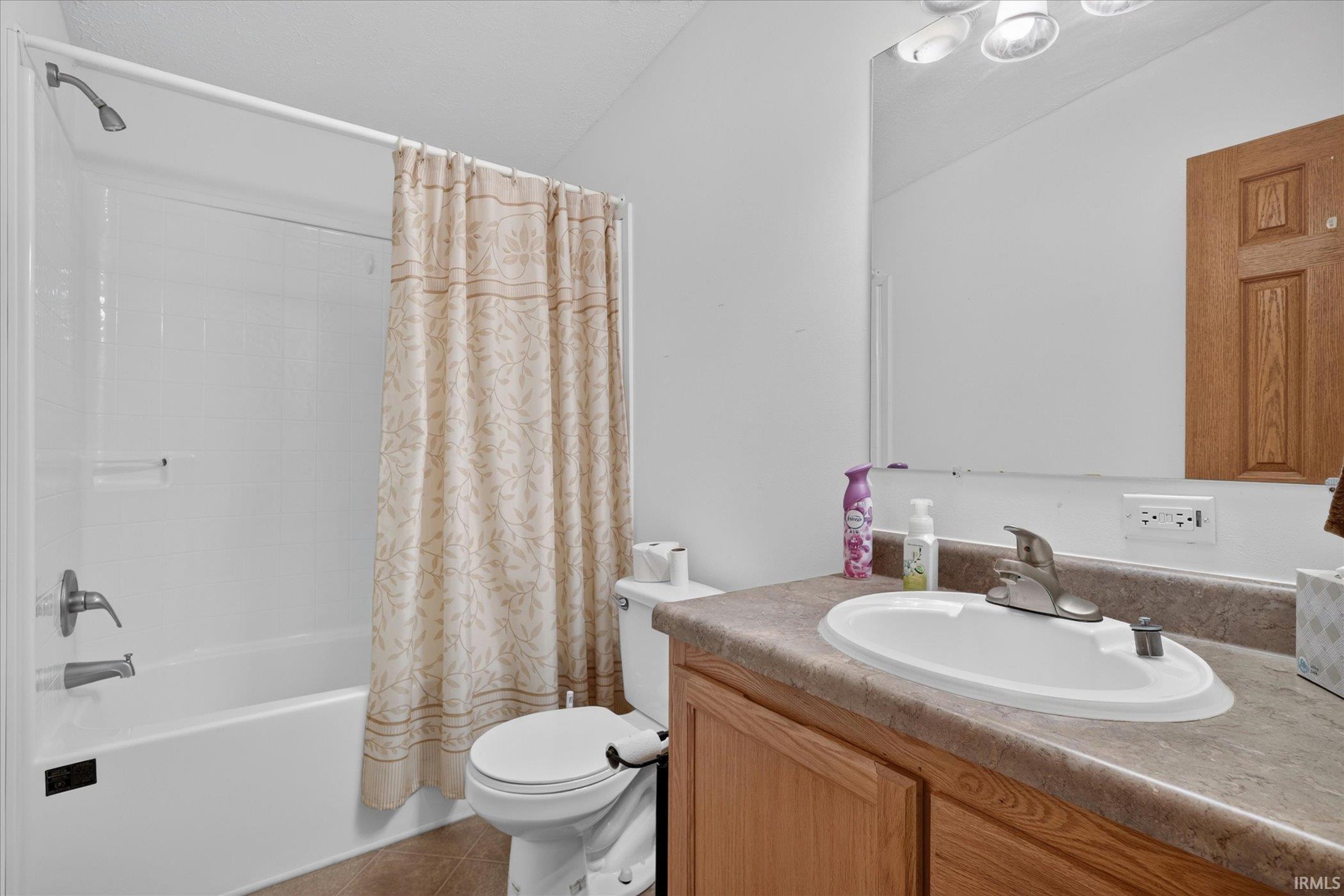 3168 S 700 E Knox IN 46534