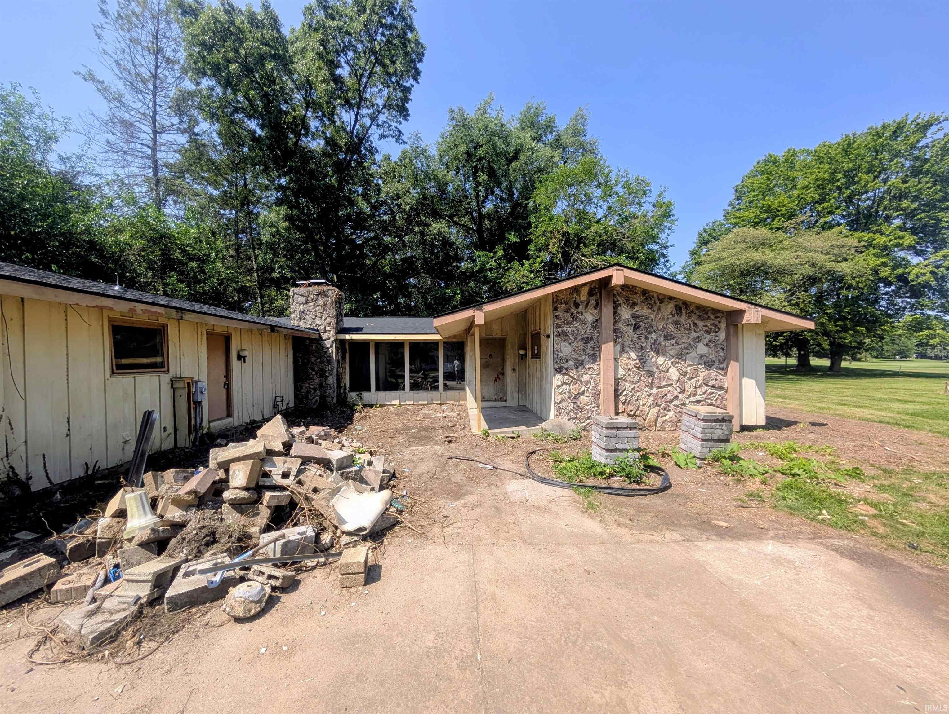 50745 Lincroft Drive Granger IN 46530