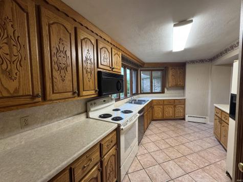 295 W Riverside Drive Peru IN 46970