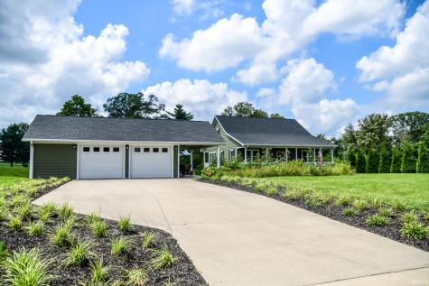 5753 N Golf Course Road Bicknell IN 47512