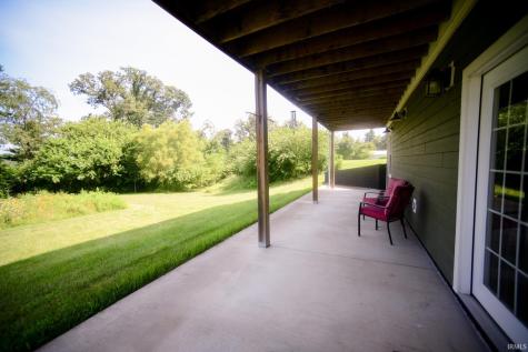 5753 N Golf Course Road Bicknell IN 47512
