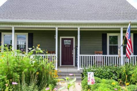 5753 N Golf Course Road Bicknell IN 47512