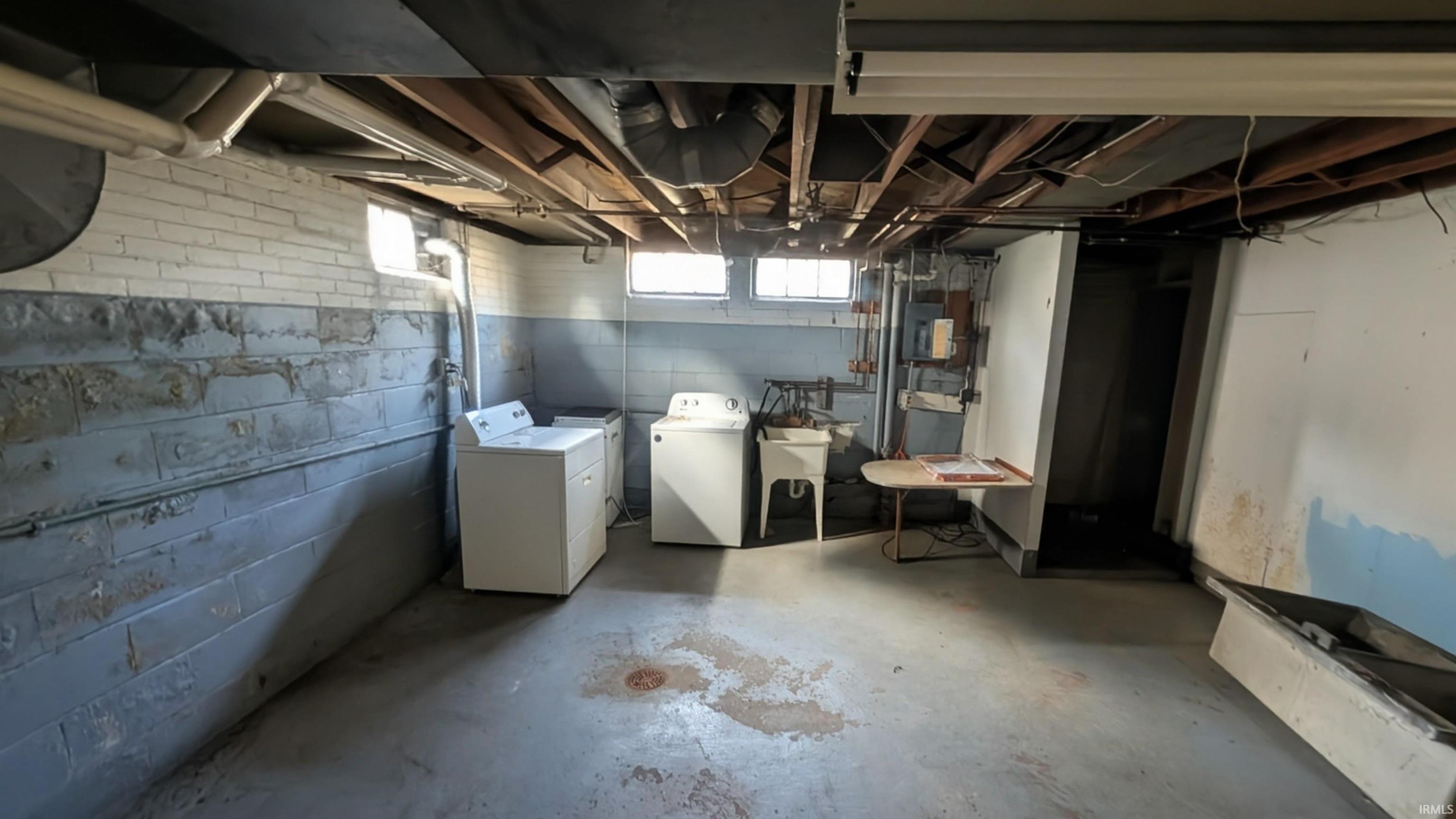 413 Thurman Avenue Michigan City IN 46360