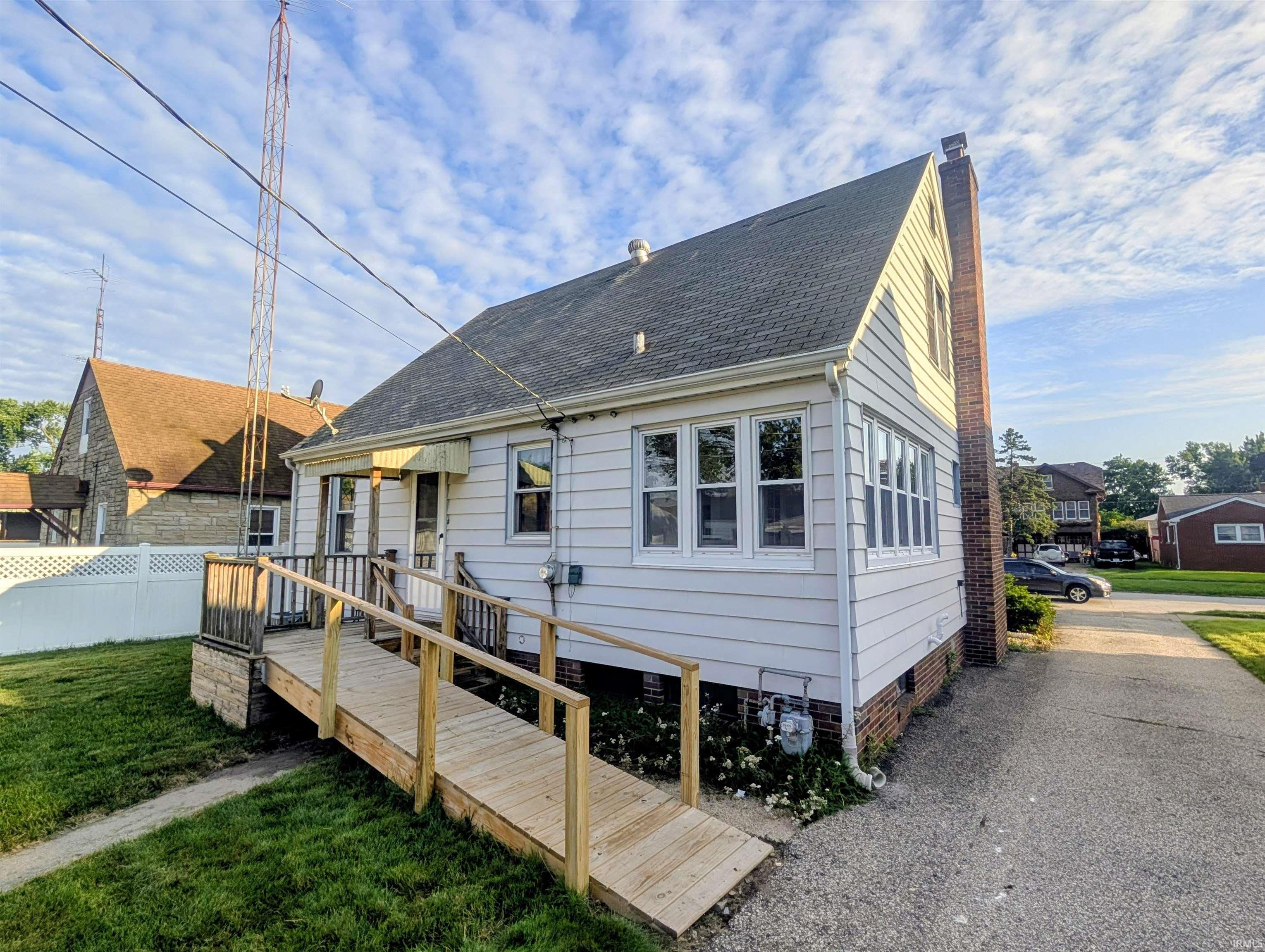 413 Thurman Avenue Michigan City IN 46360