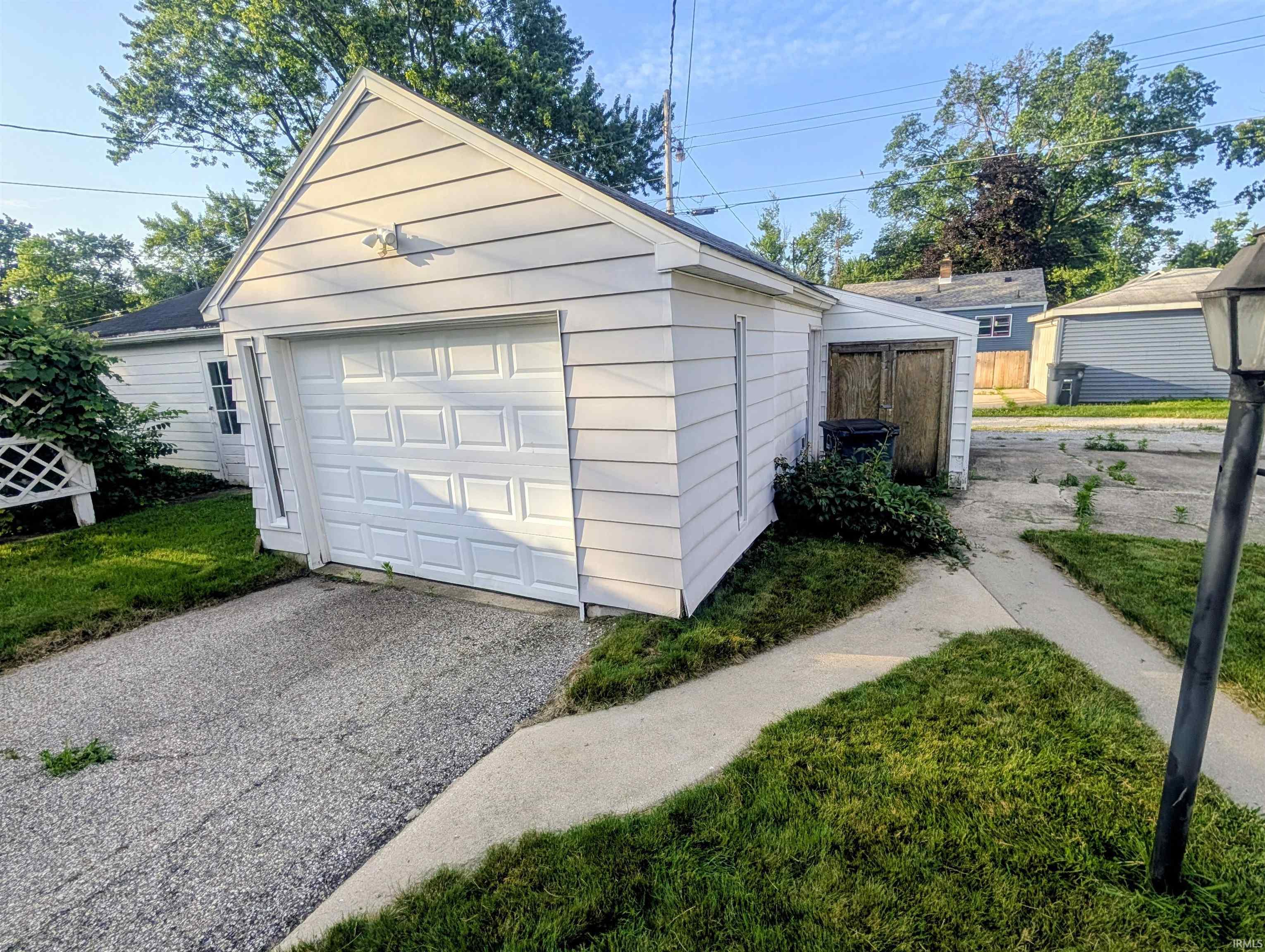 413 Thurman Avenue Michigan City IN 46360