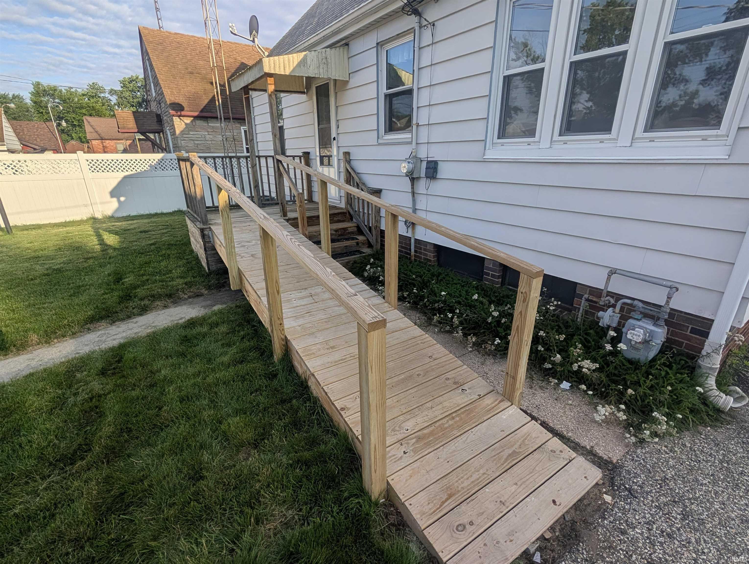 413 Thurman Avenue Michigan City IN 46360