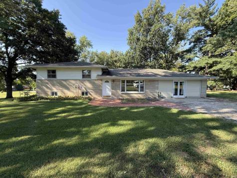 2703 Rose Drive Vincennes IN 47591