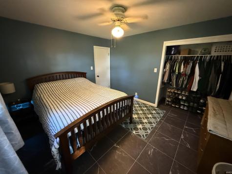 2703 Rose Drive Vincennes IN 47591