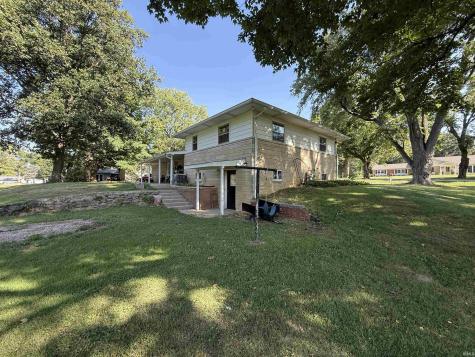 2703 Rose Drive Vincennes IN 47591