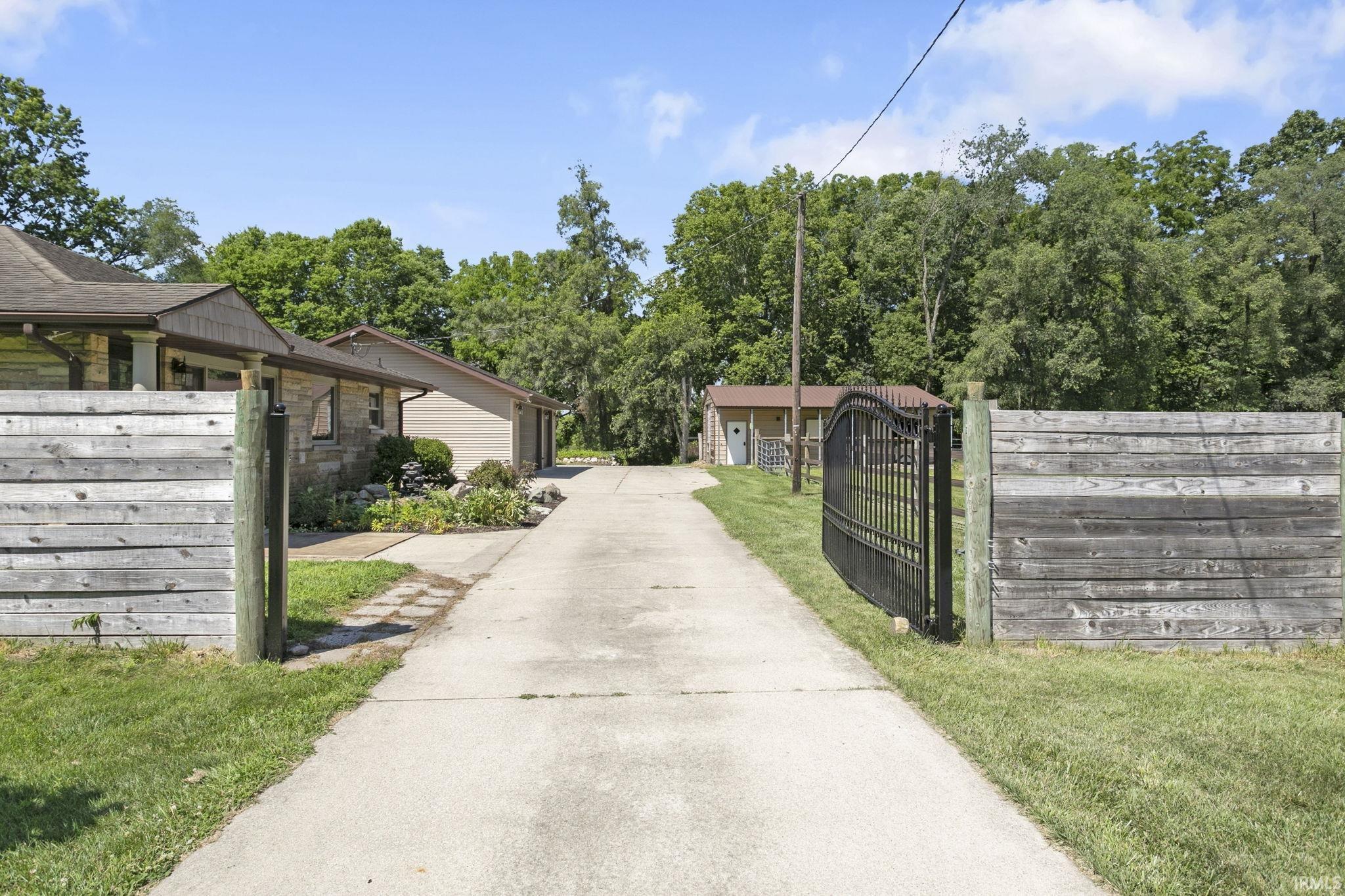 53897 County Road 7 Road Elkhart IN 46514