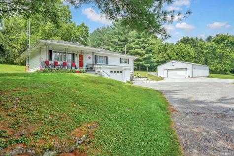 2889 Avoca Eureka Road Bedford IN 47421
