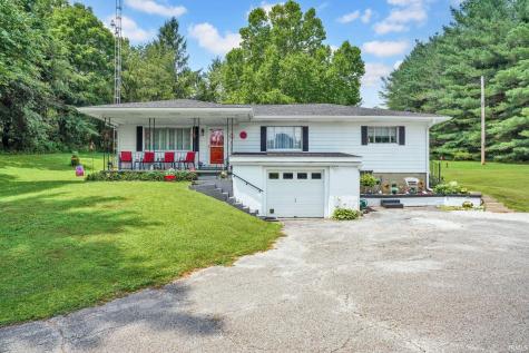 2889 Avoca Eureka Road Bedford IN 47421