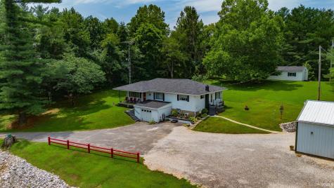 2889 Avoca Eureka Road Bedford IN 47421