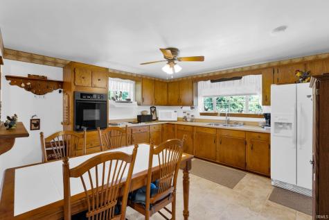 2889 Avoca Eureka Road Bedford IN 47421
