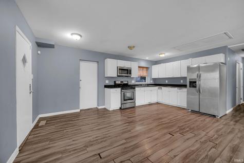 3425 Kent Lane South Bend IN 46615
