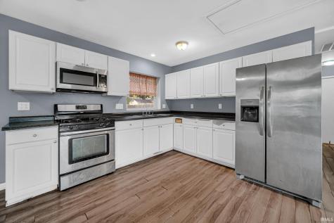 3425 Kent Lane South Bend IN 46615