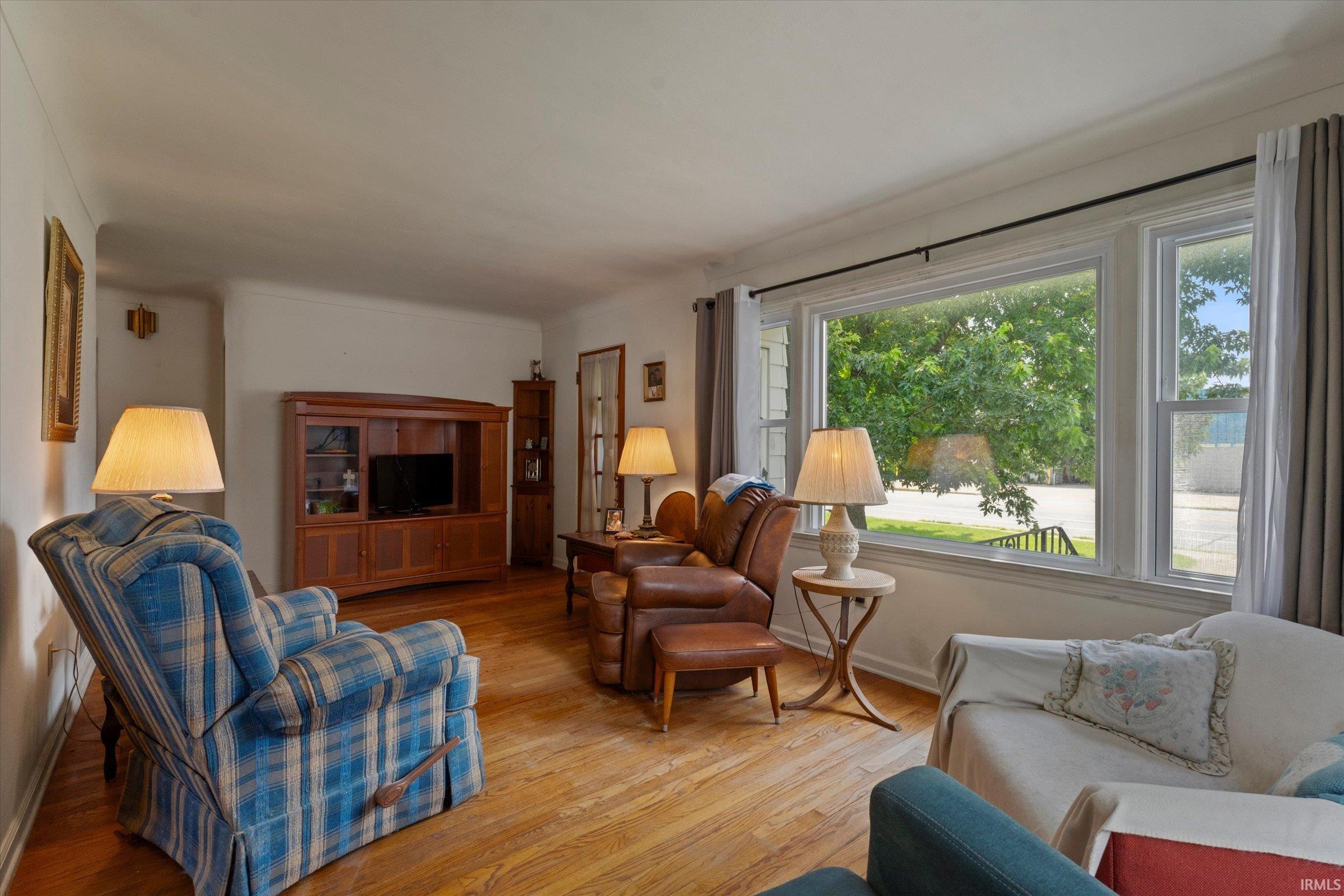3317 Mishawaka Avenue South Bend IN 46615