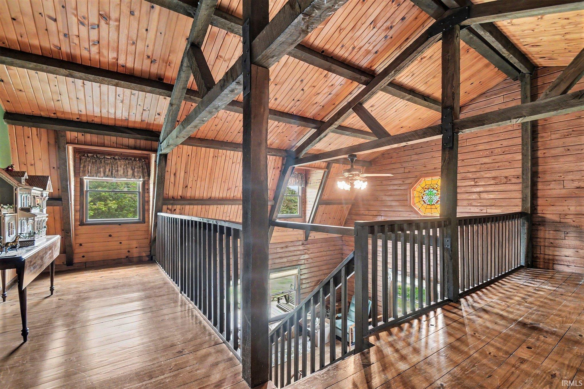 14727 County Road 108 Middlebury IN 46540
