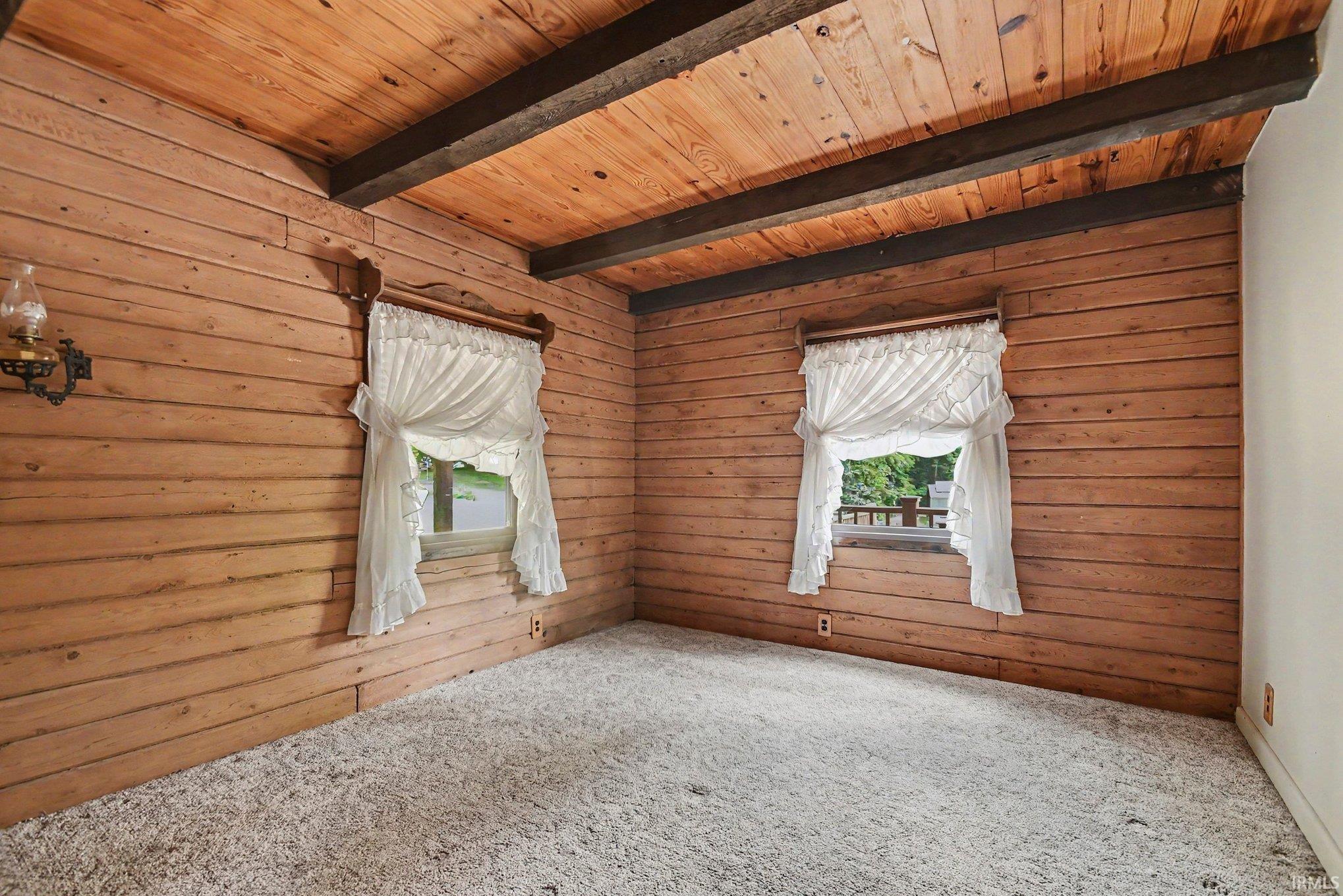 14727 County Road 108 Middlebury IN 46540