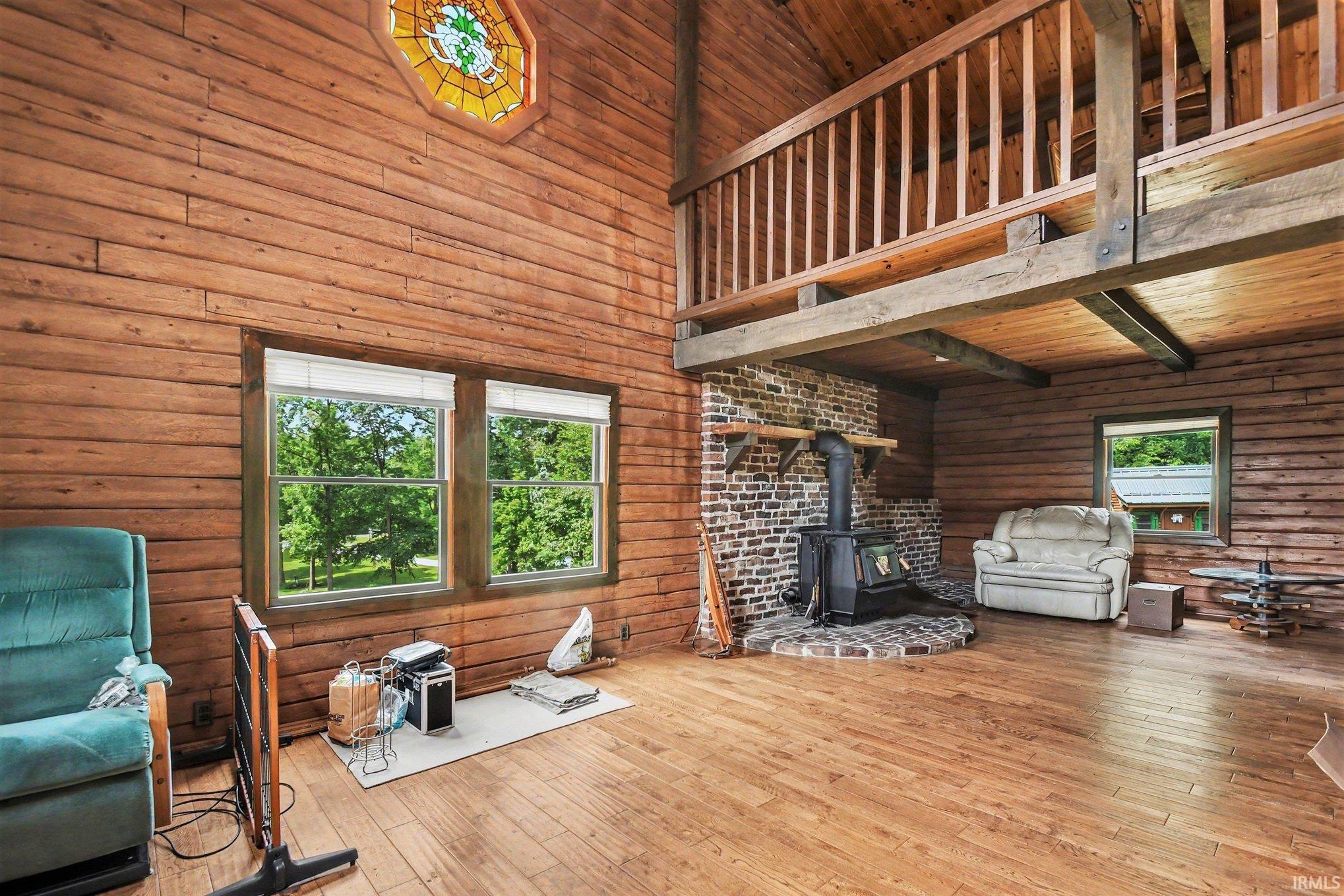 14727 County Road 108 Middlebury IN 46540