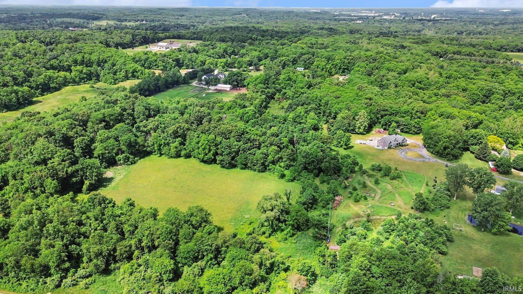 14727 County Road 108 Middlebury IN 46540