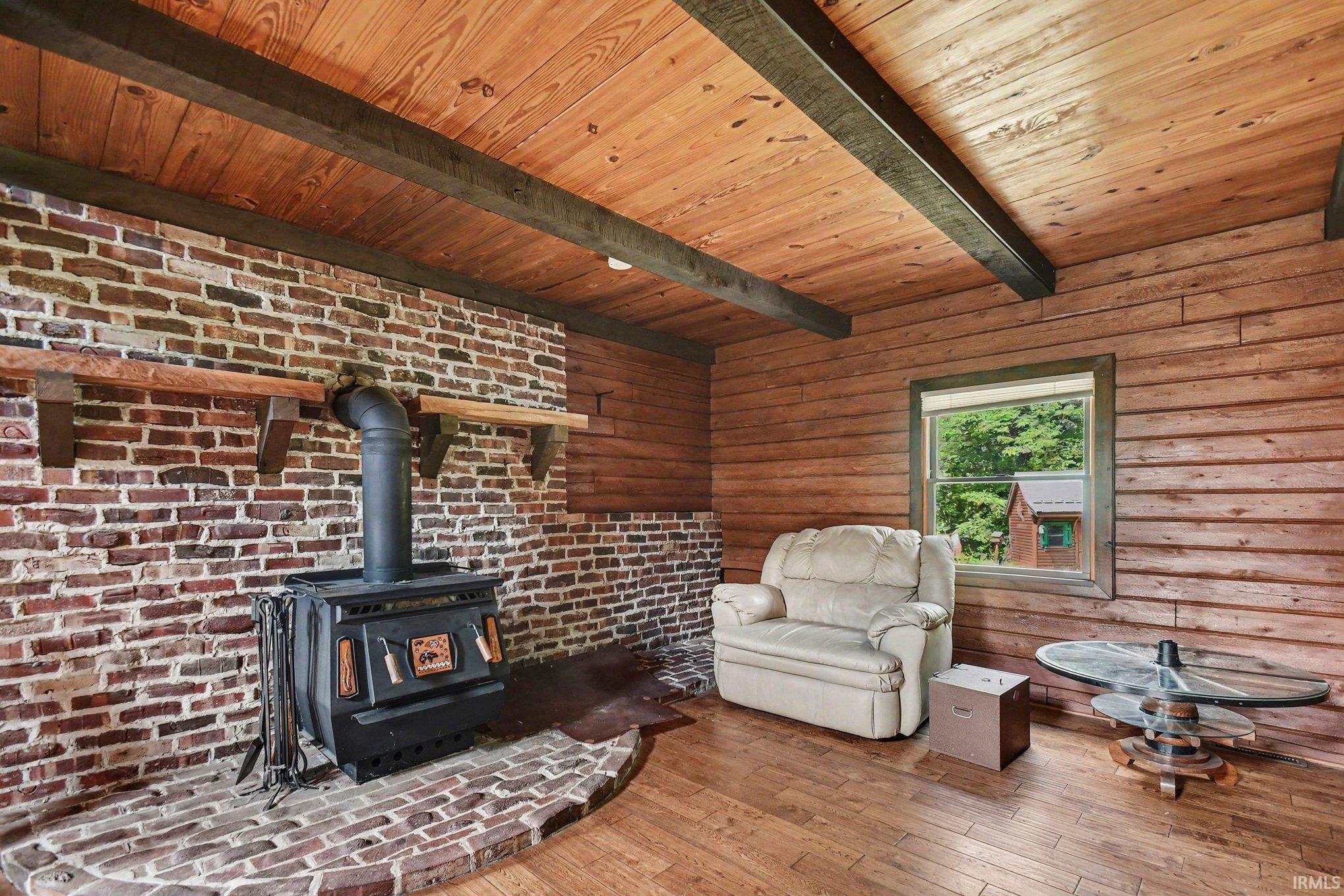 14727 County Road 108 Middlebury IN 46540