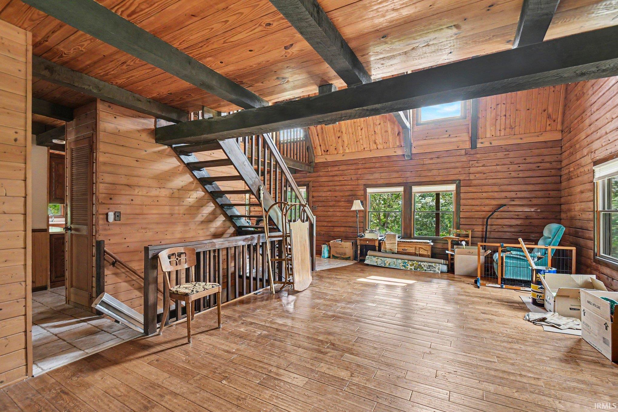 14727 County Road 108 Middlebury IN 46540