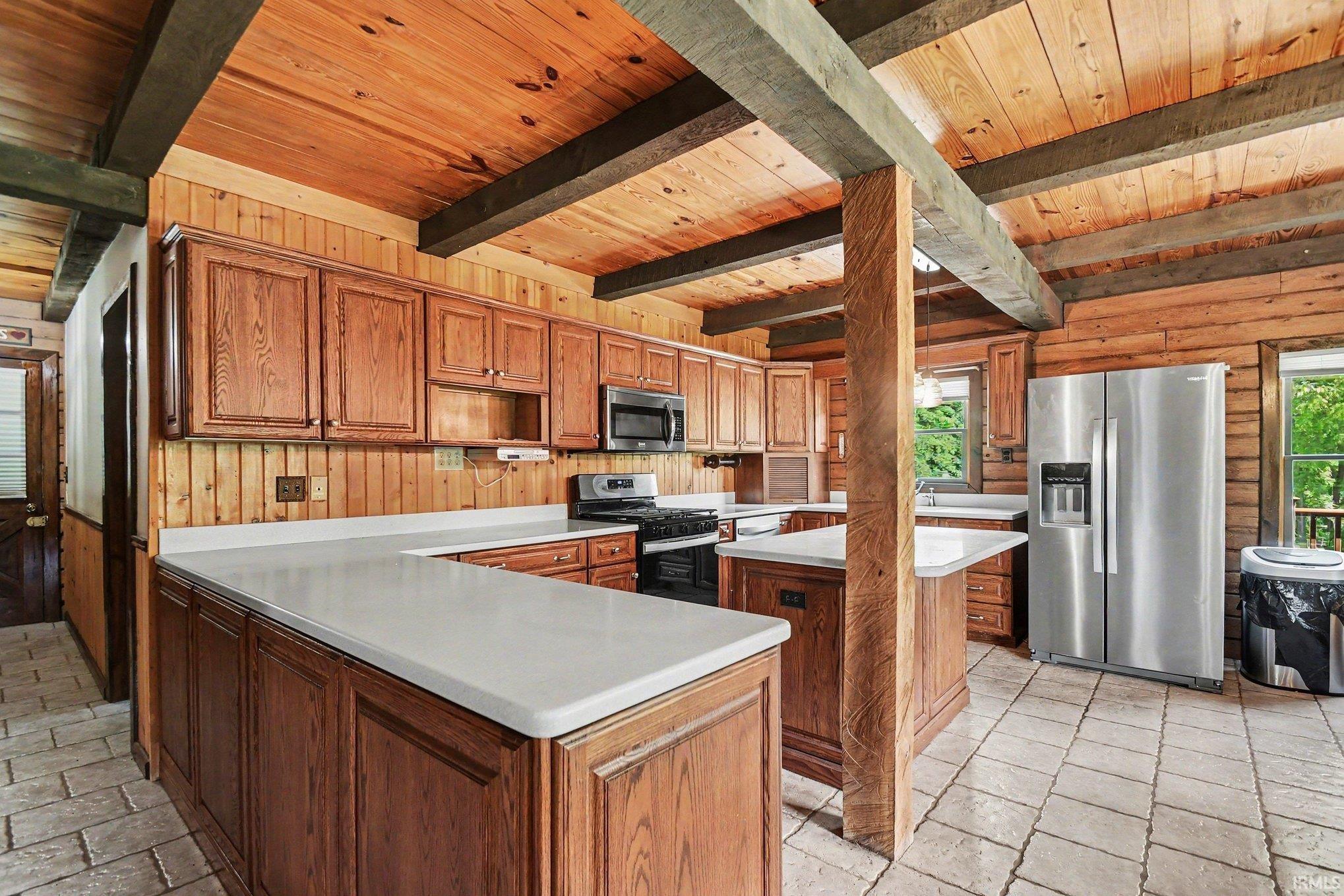 14727 County Road 108 Middlebury IN 46540
