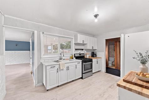 2401 W 11th Street Muncie IN 47302