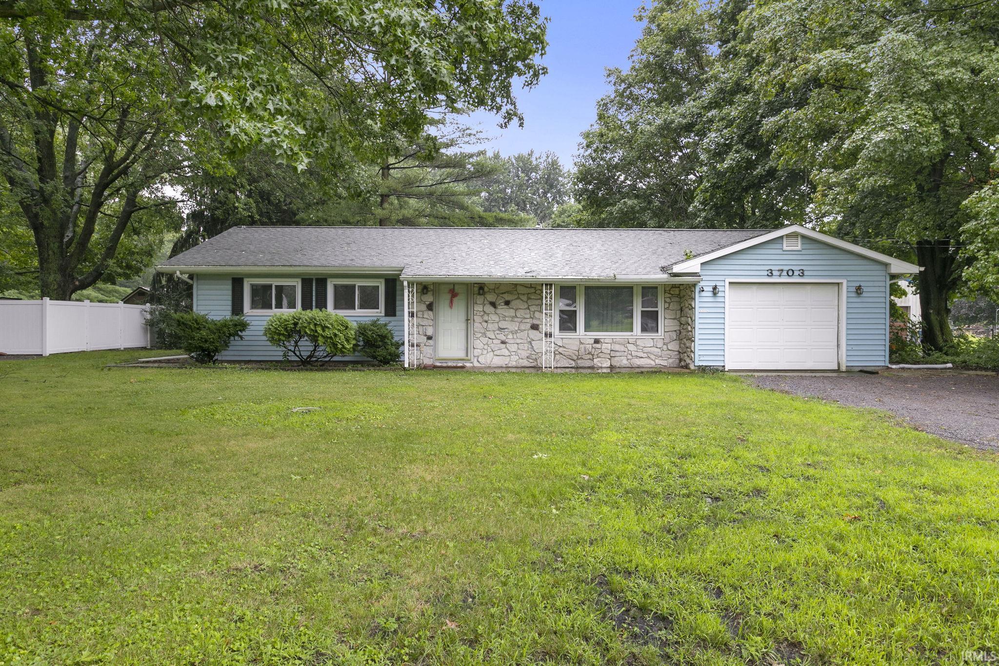 3703 W Old Road 30 Warsaw IN 46580