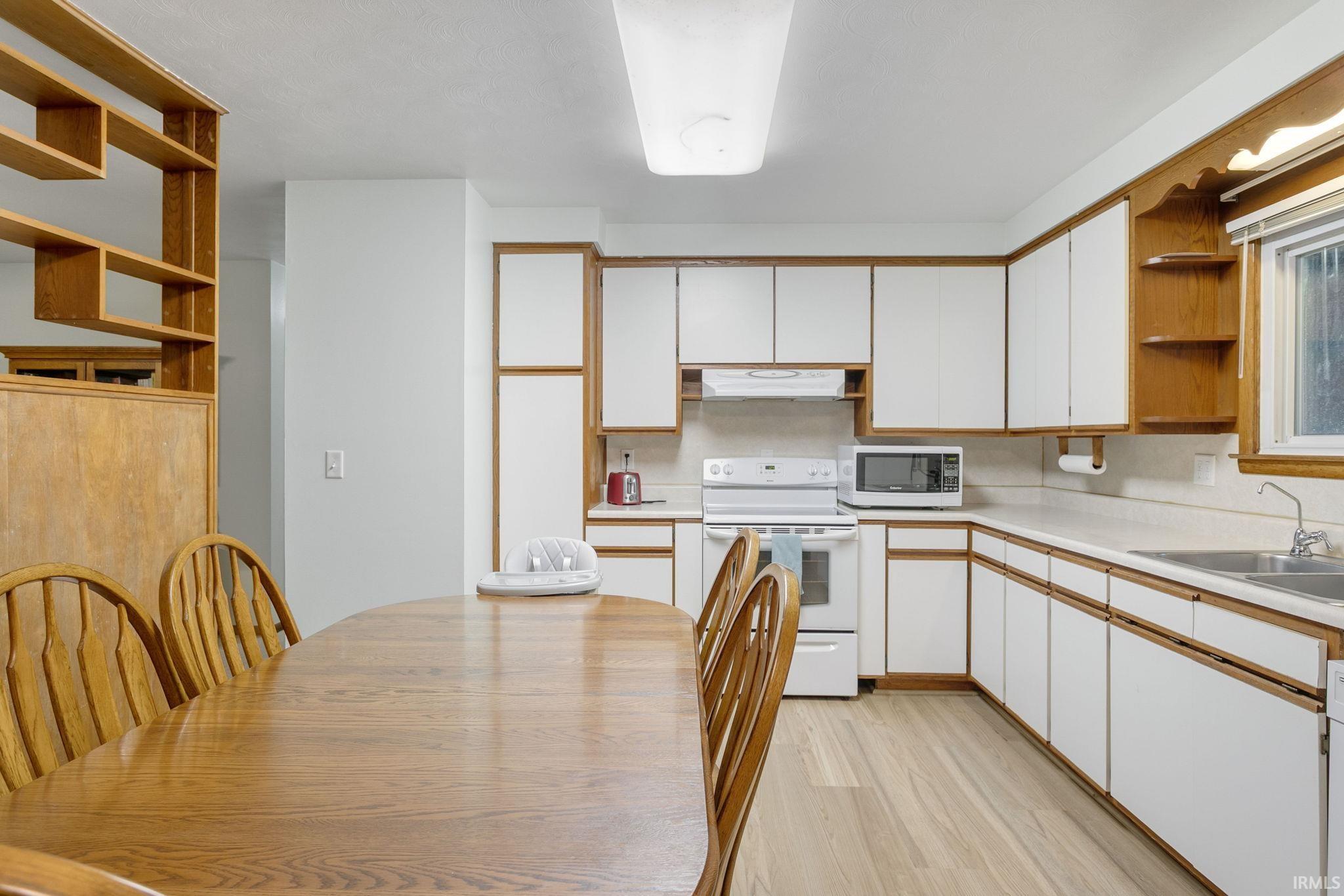 3703 W Old Road 30 Warsaw IN 46580