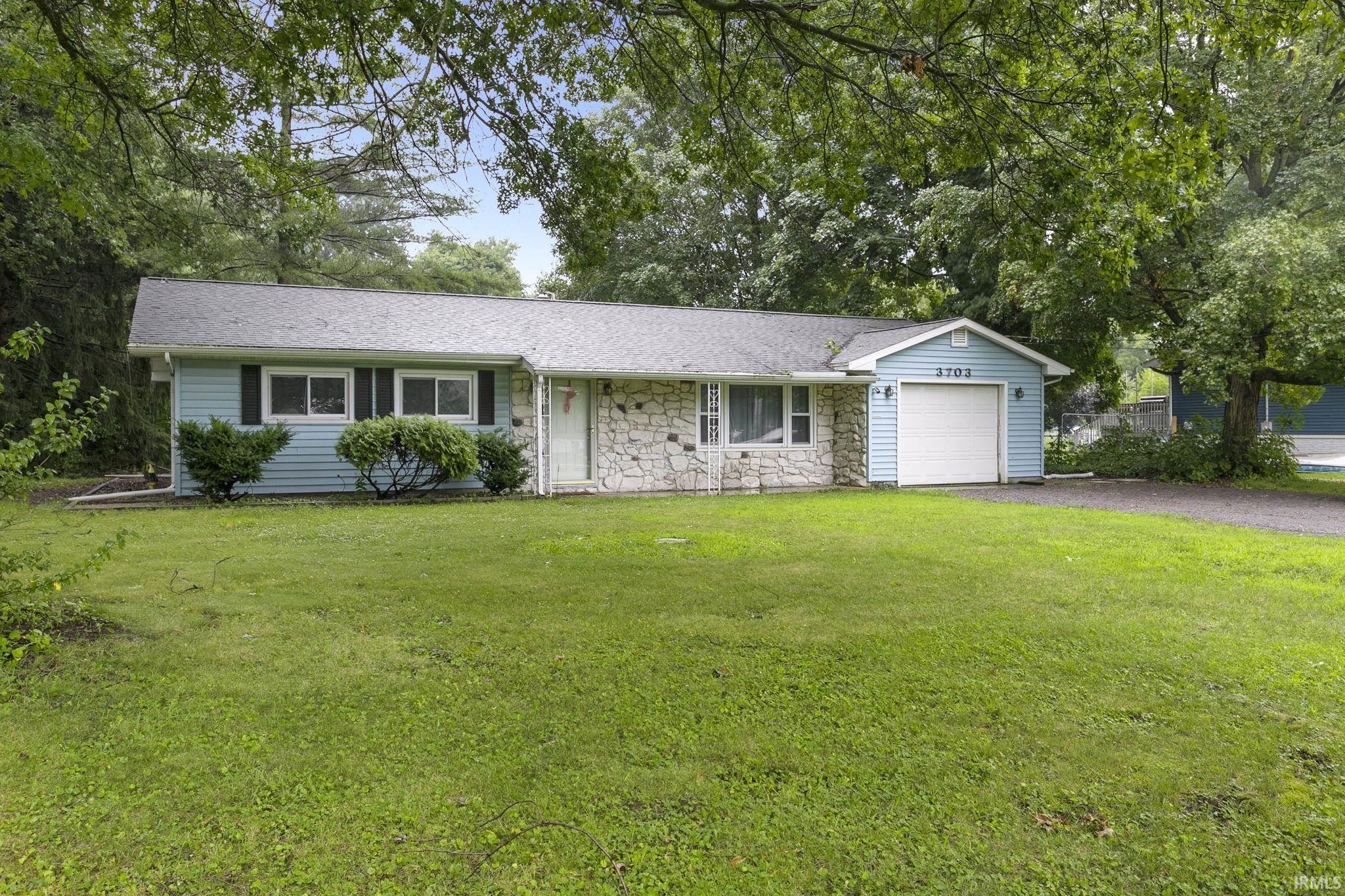 3703 W Old Road 30 Warsaw IN 46580