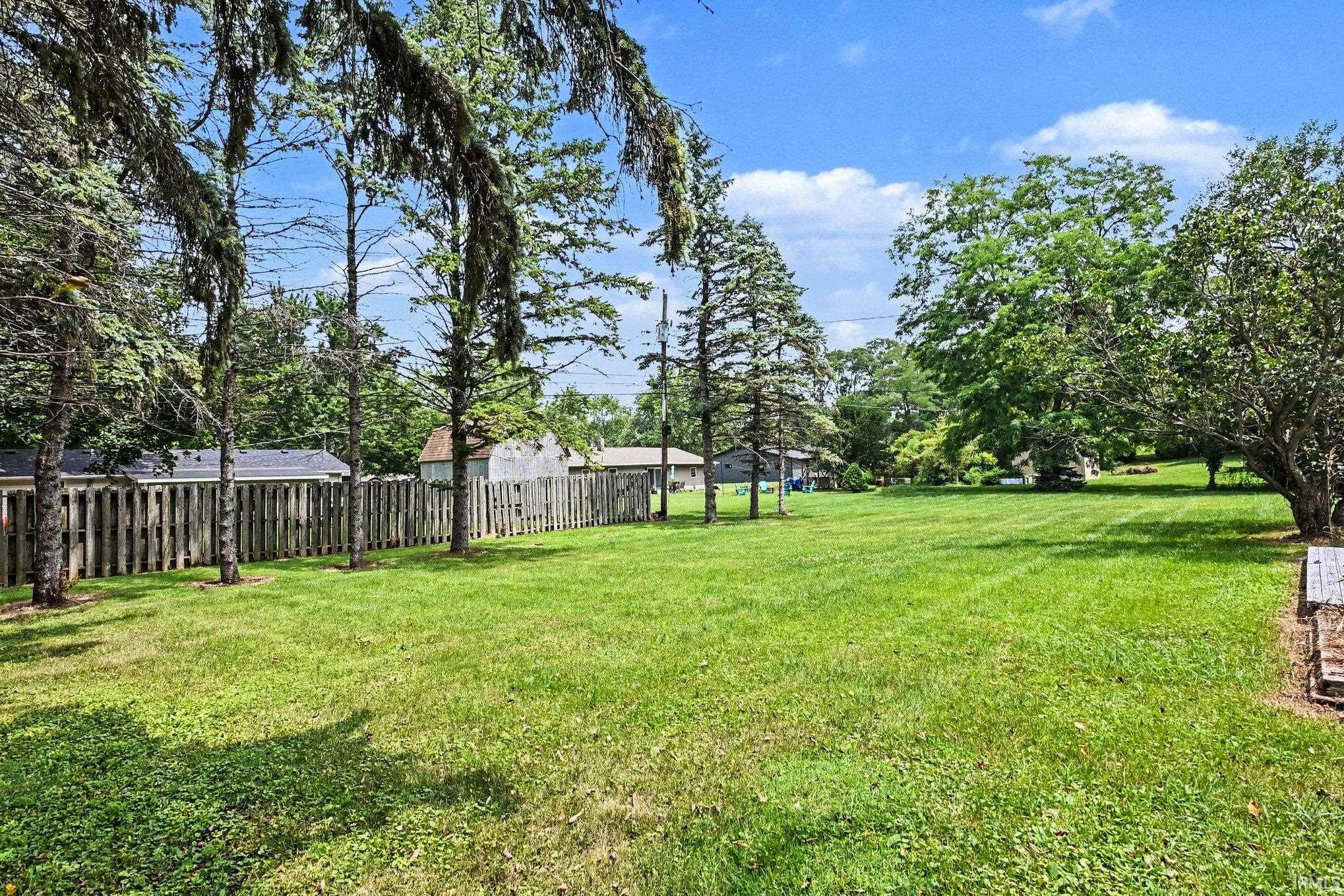 306 E Tulip Tree Drive Warsaw IN 46580