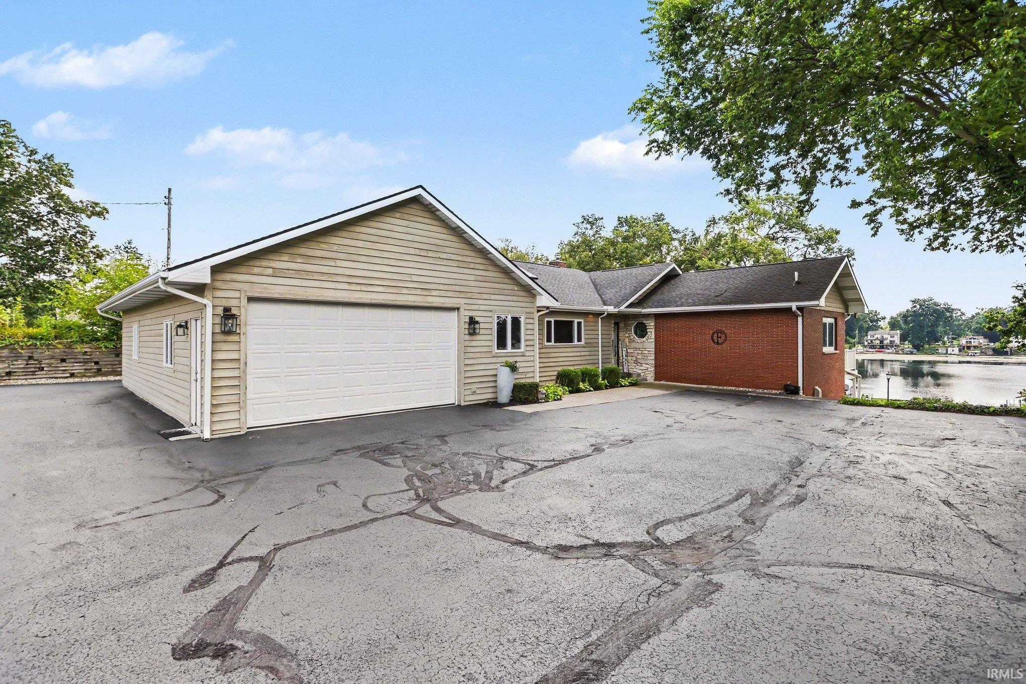 11680 Jefferson Road Osceola IN 46561
