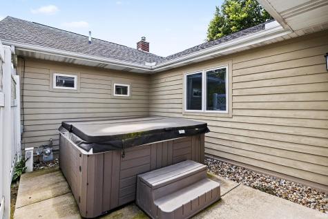 11680 Jefferson Road Osceola IN 46561