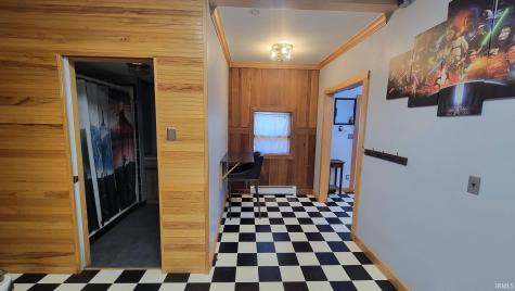 1160 Poplar Street Huntington IN 46750