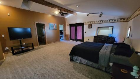 1160 Poplar Street Huntington IN 46750