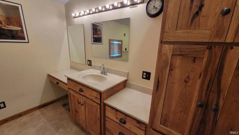 1160 Poplar Street Huntington IN 46750