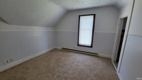 1160 Poplar Street Huntington IN 46750