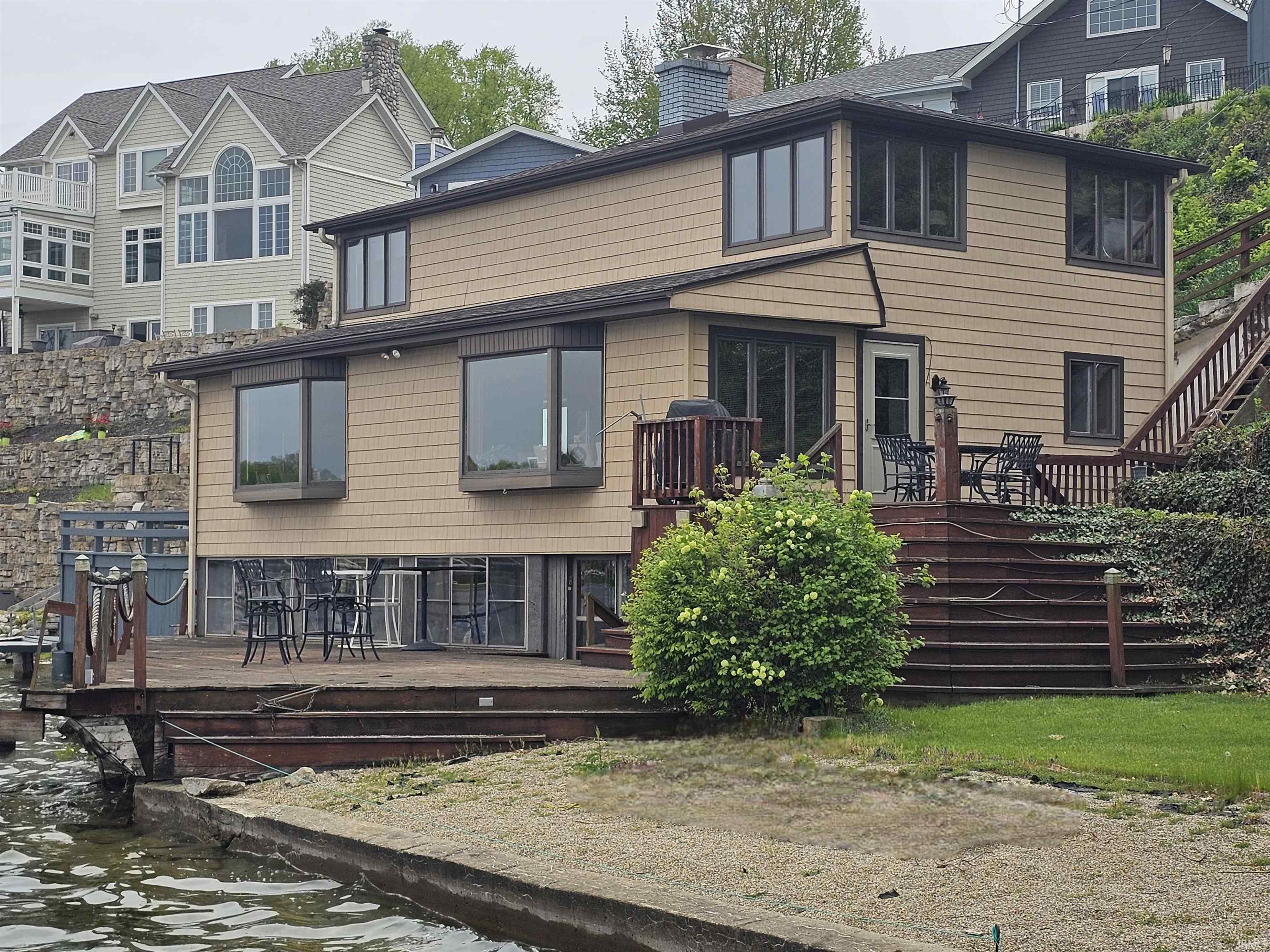 16386 Pretty Lake Road Plymouth IN 46563