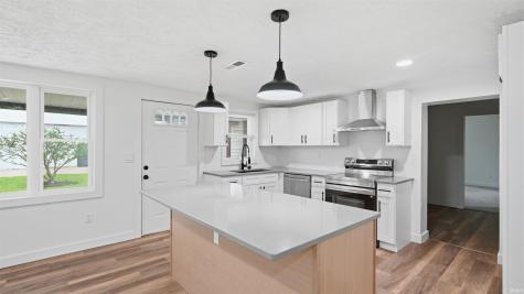 12021 E Jackson Street Parker City IN 47368