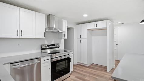 12021 E Jackson Street Parker City IN 47368