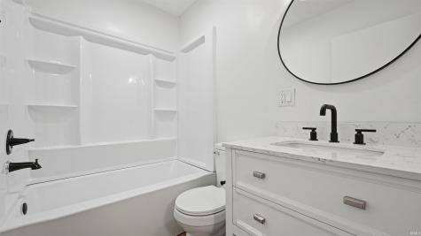 12021 E Jackson Street Parker City IN 47368