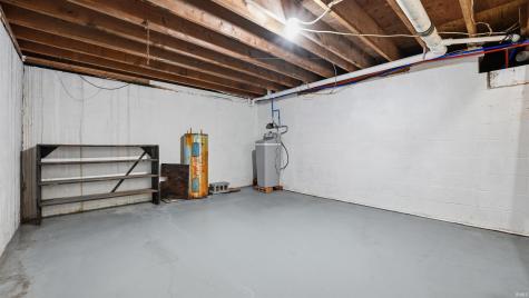 12021 E Jackson Street Parker City IN 47368